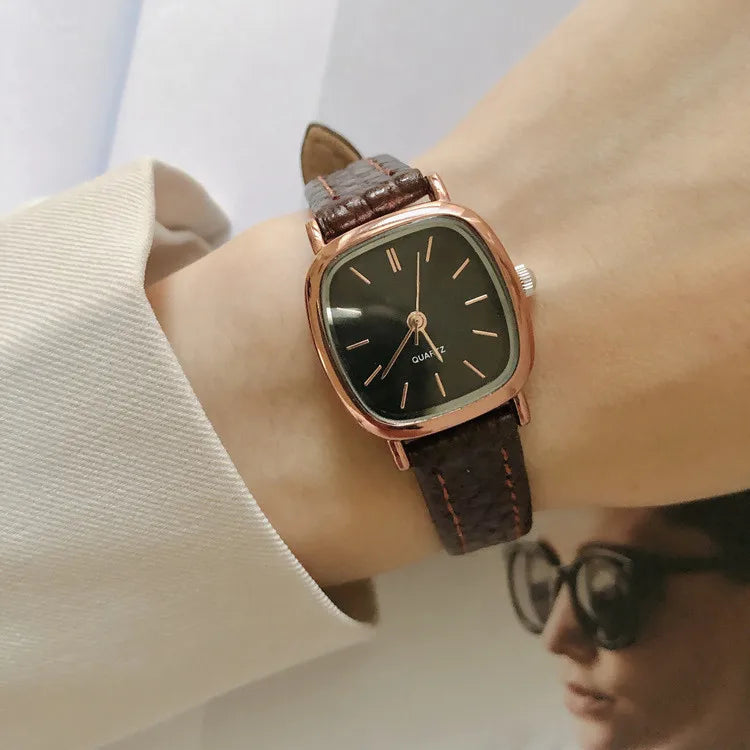 Retro Brown Women Watches Qualities Small Ladies Wristwatches Vintage Leather Bracelet Watch Fashion Brand Female Envío Gratis