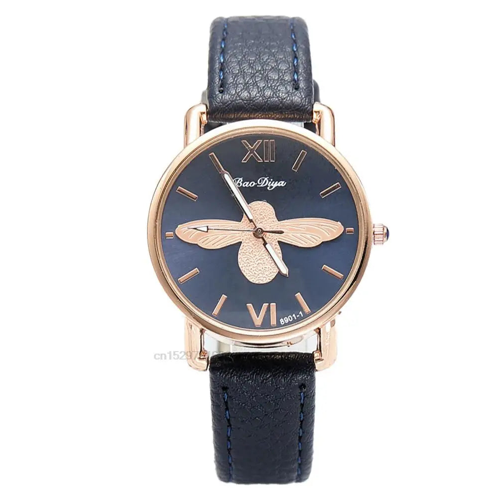 Fashion Casual Female Quartz Clock Simple Little Bee Design Women Watches Vintage Green Leather Ladies Luxury Wristwatches