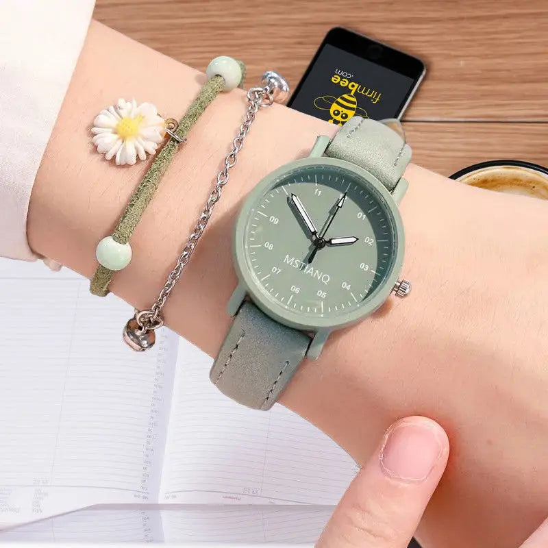 Women Watches PU Leather Strap Women Quartz Watches Waterproof Round Dial Retro Bracelet Watch Ladies Girls Wristwatch