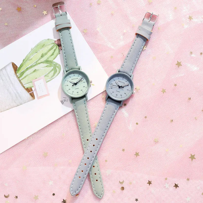 Women Watches PU Leather Strap Women Quartz Watches Waterproof Round Dial Retro Bracelet Watch Ladies Girls Wristwatch