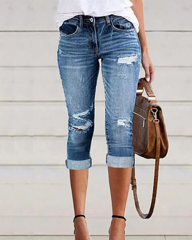 Capris Pants for Women 2023 New Fashion Elegant Ripped Low Waist Capris Denim Skinny Pants Female Clothing Casual Bottom Jeans