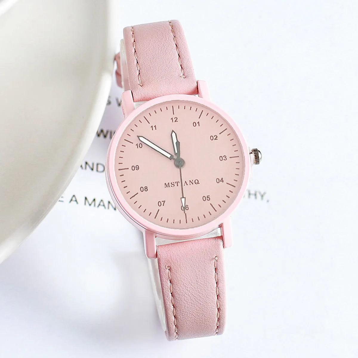 Women Watches PU Leather Strap Women Quartz Watches Waterproof Round Dial Retro Bracelet Watch Ladies Girls Wristwatch